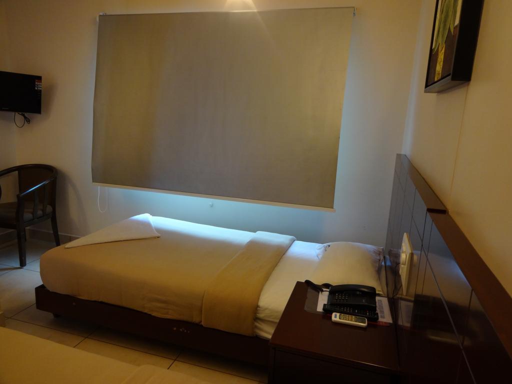 Hotel Sky Lite Coimbatore Exterior foto